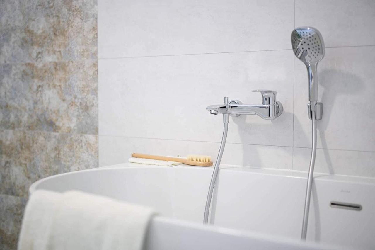 Bl - The Penthouse, 24Hr Self Check-In, 2 Bedrooms, Fireplace, Ac, Panoramic View From Main Balcony, 3-Minute Walk To City Center Банска бистрица Екстериор снимка