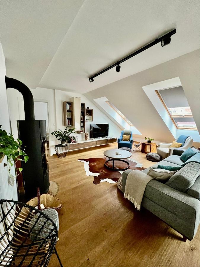 Bl - The Penthouse, 24Hr Self Check-In, 2 Bedrooms, Fireplace, Ac, Panoramic View From Main Balcony, 3-Minute Walk To City Center Банска бистрица Екстериор снимка